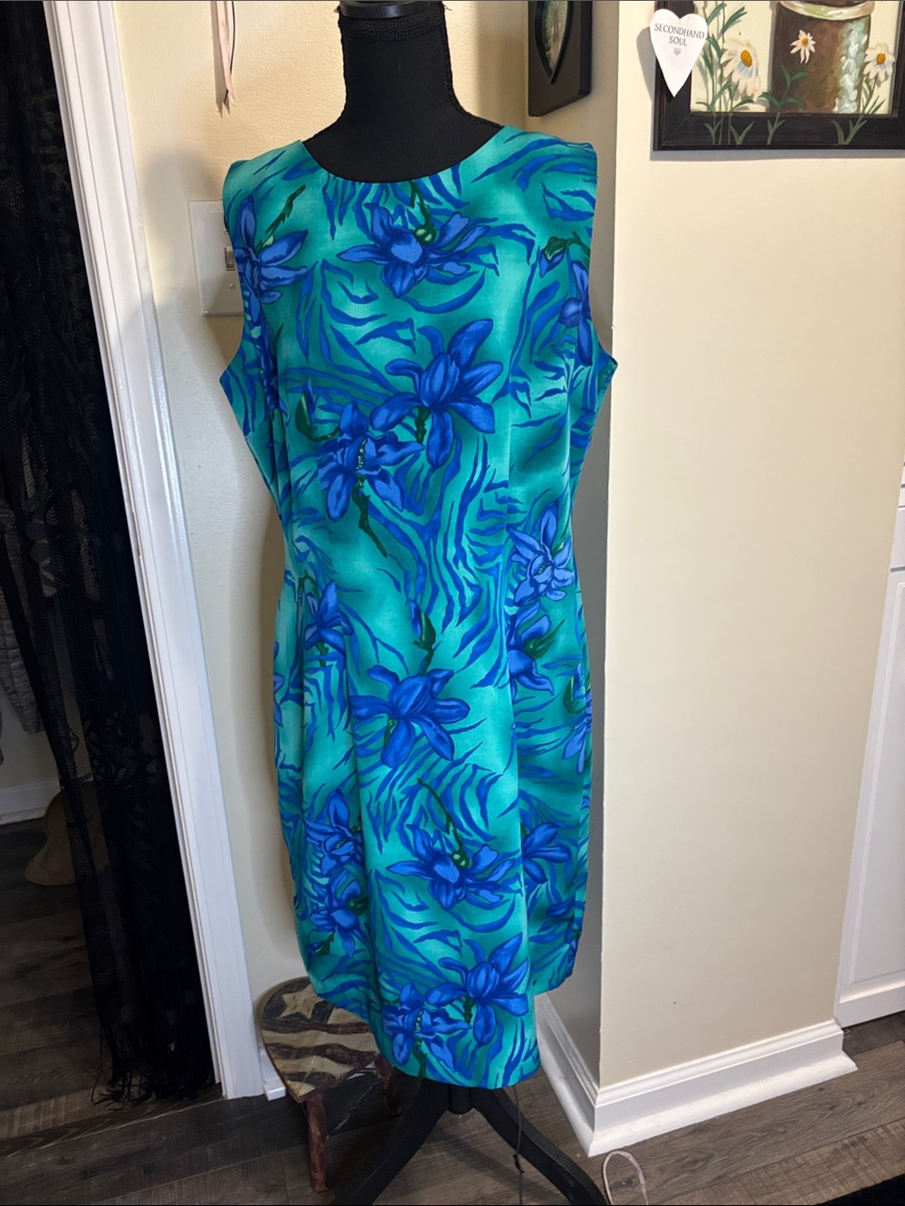 Dress Barn Teal and Blue Floral Sleeveless Midi Dress